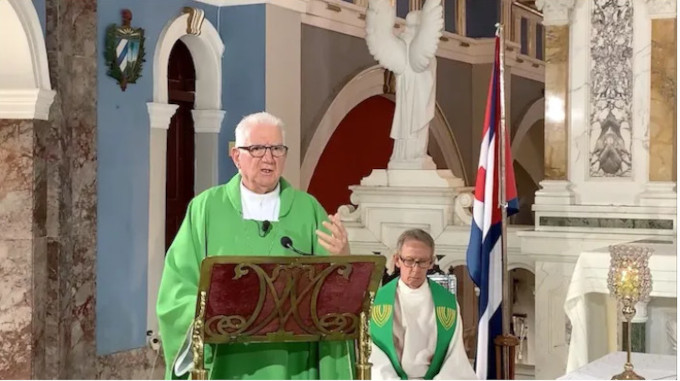 El arzobispo de Santiago de Cuba pide la liberacin de los detenidos tras las manifestaciones del ao pasado