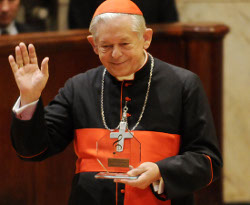 Fallece el cardenal Glemp, primado de la Iglesia en Polonia durante la cada del comunismo