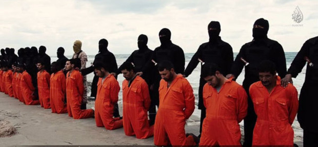 El Estado Islmico decapita a 21 coptos para lanzar un mensaje con sangre para el pueblo de la cruz