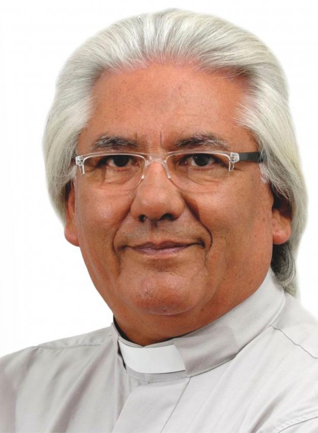 La archidicesis de Salta niega que se haya concedido permiso al sacerdote Jorge Crespo para ser candidato a diputado provincial