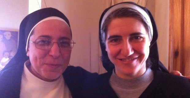 La Santa Sede podra poner fin al espectculo de Sor Luca Caram y Sor Teresa Forcades