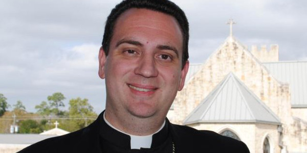 El obispo del Ordinariato anglocatlico de EE.UU reafirma la doctrina catlica sobre Matrimonio y Eucarista