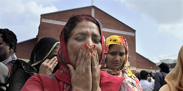 Pakistn: musulmanes entran en casa de un cristiano, secuestran a su hija y la obligan a casarse con uno de ellos