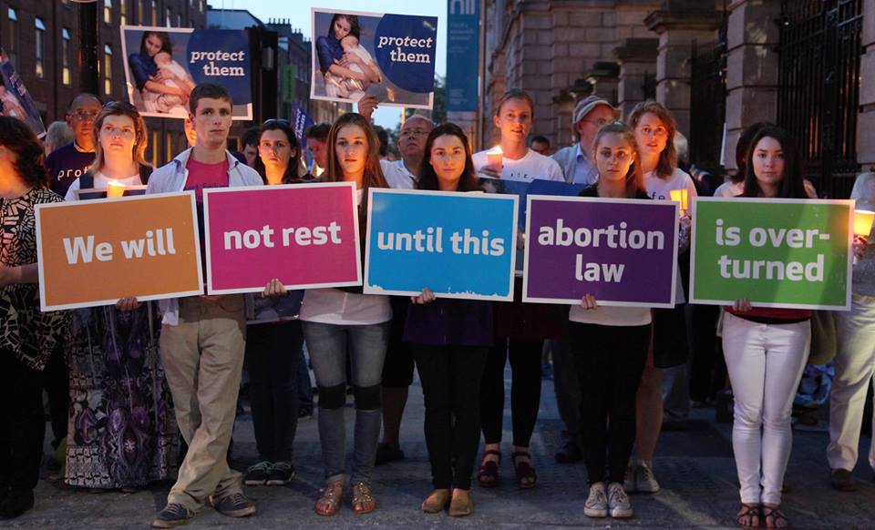 El Parlamento irlands rechaza legalizar el aborto cuando el feto presenta anomalas
