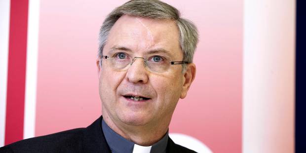 El obispo de Amberes propone rituales para bendecir adlteros, fornicarios y parejas homosexuales