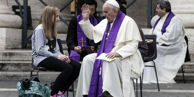 El Papa faculta a los sacerdotes para absolver el pecado del aborto e instituye La Jornada mundial de los pobres