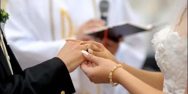 Menos de una de cada cinco bodas en lava se celebra por la Iglesia