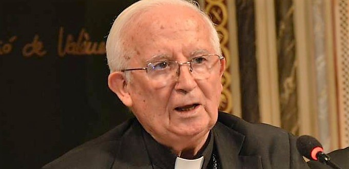 El cardenal Caizares pide que se rece a la Virgen tras la ofensa del secretario del grupo municipal de Comproms