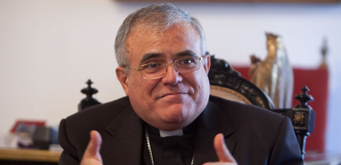 Mons. Demetrio Fernndez: Los chicos no son hijos del Estado sino de una familia