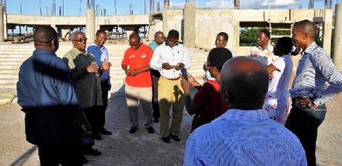La Arquidicesis de Mwanza construye Catedral para 7.000 personas