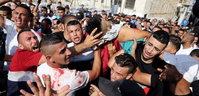 Protestas en Jerusaln dejan cientos de palestinos heridos y tres muertos 
