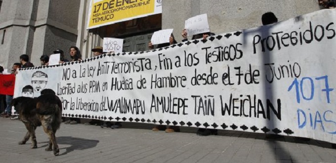 Manifestantes mapuche toman Catedral de Concepcin