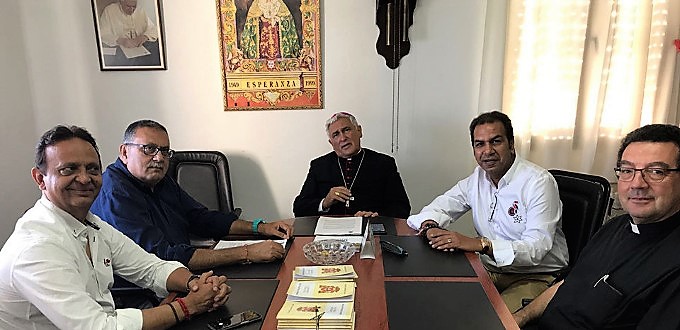 Mons. Zornoza confirma que no se permitir entrar al dios Ganesh en templos catlicos de Ceuta