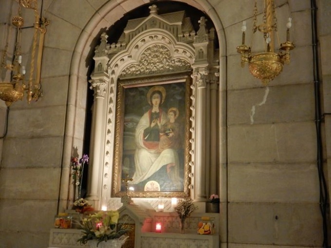 Virgen María Flor de Lis