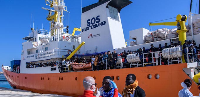 El Secretario de la CEE felicita al Gobierno espaol por acoger a los inmigrantes rescatados por el Aquarius