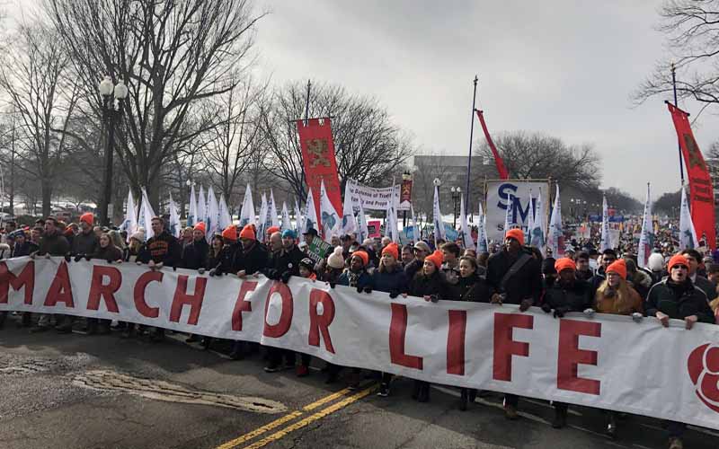 Clamor de Estados Unidos en la Marcha por la Vida: Ninguna autoridad humana puede desafiar la ley de Dios