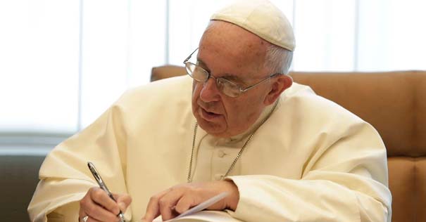 El Papa modifica del cdigo penal de la Iglesia: el delito de abusos de menores pasa a la categora del homicidio y el aborto