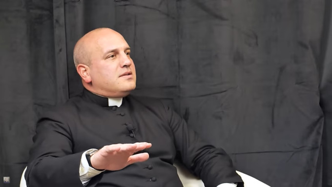 El gobierno francs lleva a la justicia a un sacerdote que ensea que las relaciones homosexuales son pecado