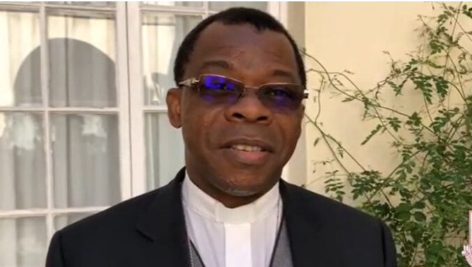 Mons. Nguema Bee: los jvenes guineanos se quieren ir a Europa por la publicidad engaosa