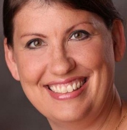 Una ex-empleada de Planned Parenthood descubre los enga�os de la multinacional abortista