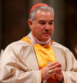 El cardenal Robles anula su cita con el coordinador del PRD que aboga por el matrimonio homosexual