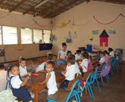 Pan de Vida cumple diez aos ayudando desde Espaa a nios de Nicaragua