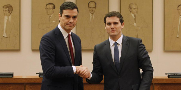 PSOE y Ciudadanos pactan revisar los Acuerdos de España con la Santa Sede