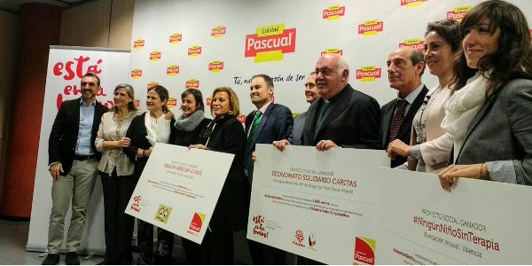 El grupo Pascual premia al economato social de la parroquia Beata Mar�a Ana Mogas de Madrid