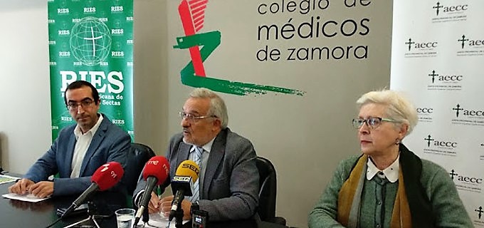 Doctor Sebastin Martnez: No podemos permitir que los charlatanes acten sobre la salud de los pacientes