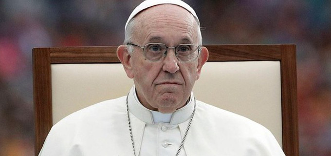 Grave acusaci�n de herej�a contra el Papa