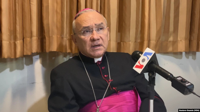 Mons. Pea Parra comparecer ante el tribunal de Londres que juzga la compraventa de un inmueble por el Vaticano