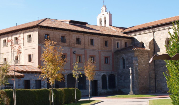 La abadesa de Belorado llama a la Guardia Civil para impedir el acceso al monasterio de delegados de Mons. Iceta