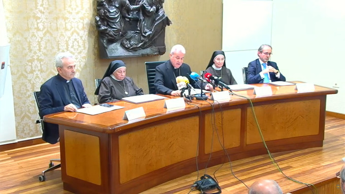 Mons. Iceta explica los pasos a tomar tras ser nombrado comisario pontificio para las clarisas de Belorado