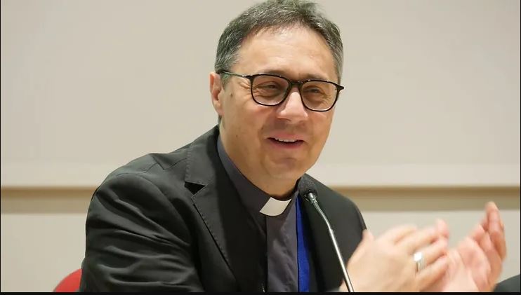 Mons. Emilio Nappa: hay que reevangelizar los territorios de la antigua Cristiandad