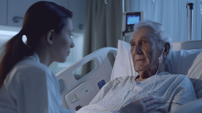 El avance de la eutanasia en Canad hace que se confunda con los cuidados paliativos