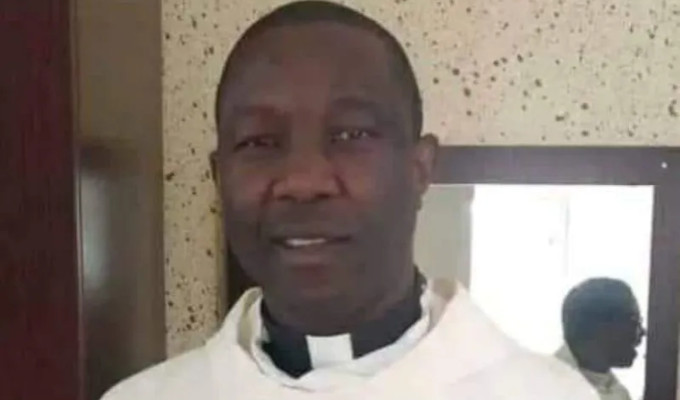 Secuestran el domingo y liberan el lunes a un sacerdote nigeriano