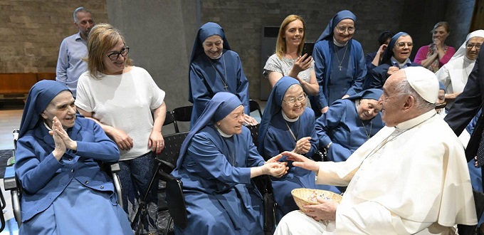 Papa Francisco: Las vocaciones religiosas deben mantenerse y cultivarse cada da