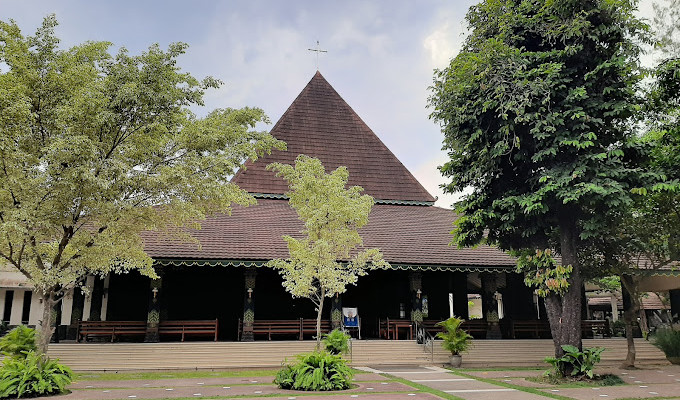 La iglesia del Sagrado Corazn de Jess de Ganjuran en Indonesia es uno de los principales centros de peregrinacin en Asia