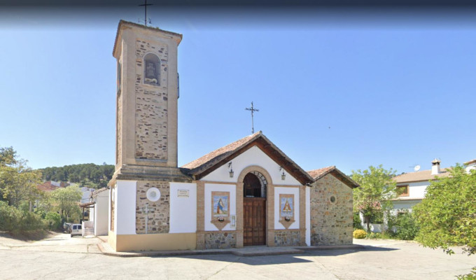 Profanan con un acto sexual el altar de la iglesia de El Centenillo