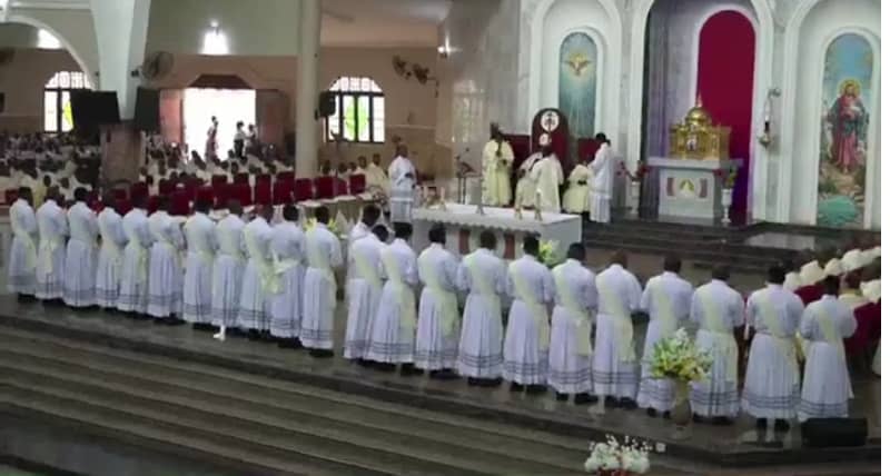 Dicesis nigeriana duplica el nmero de sacerdotes en diez aos