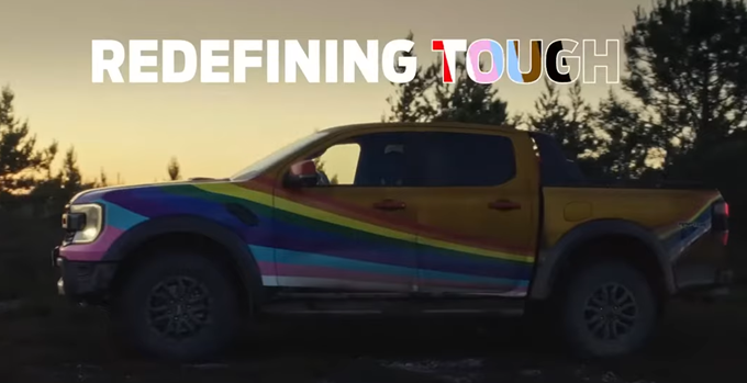 Ford Motor deja de apoyar la agenda LGTBI