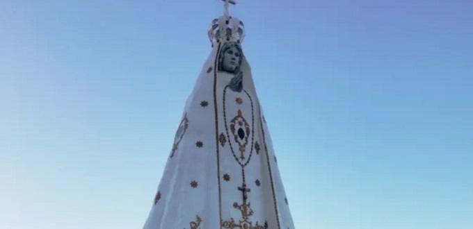 La Virgen del Valle ms grande de Argentina atrae a multitudes