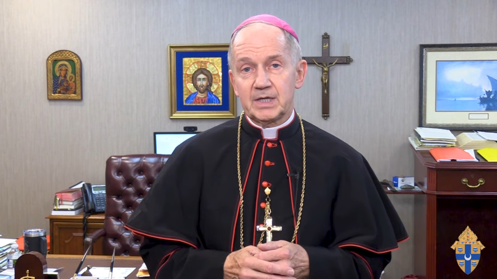 Mons. Paprocki: el aborto nunca es lcito mientras que las deportaciones de inmigrantes pueden serlo