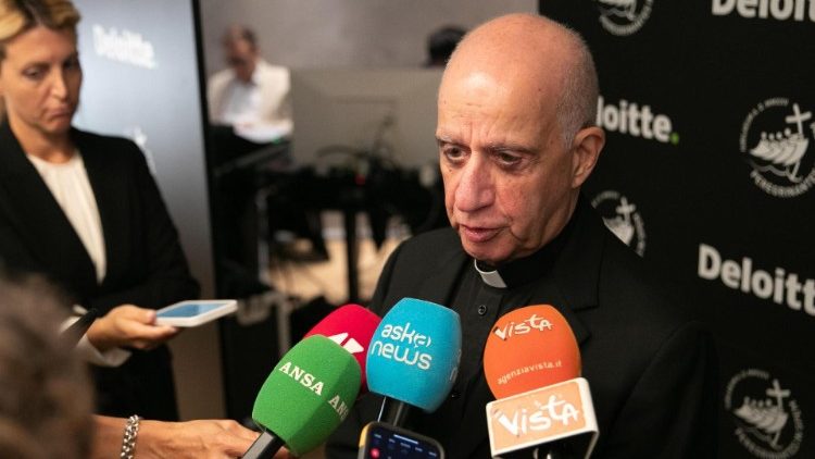 Mons. Fisichella ve en las dicesis de todo el mundo gran inters por participar en el prximo Jubileo