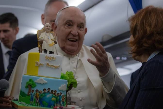 El Papa Francisco celebra su 88 cumpleaos