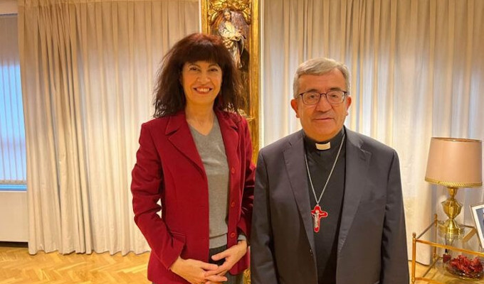 Mons. Argello explica al Gobierno que Transformados es un instrumento de conversin a Cristo