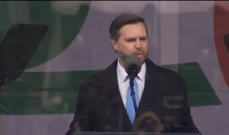 J.D. Vance interviene en la 52 Marcha por la Vida 2025 a la que asisten miles de provida bajo un intenso fro