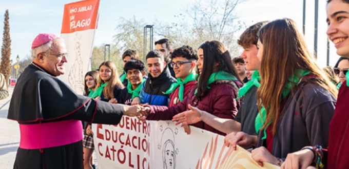 Encuentro Jubilar de la Educacin Catlica rene a cientos de estudiantes en Crdoba