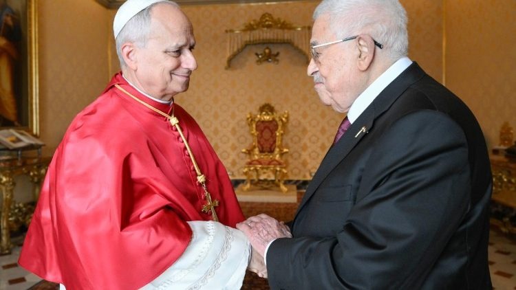 El Papa y Mahmoud Abbas abogan por la solucin de los dos estados