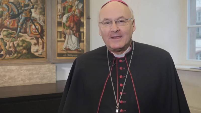Mons. Woelki y Mons. Voderholzer se alinean con las crticas de Mons. Oster al texto de la Conferencia Episcopal sobre diversidad sexual : no habla